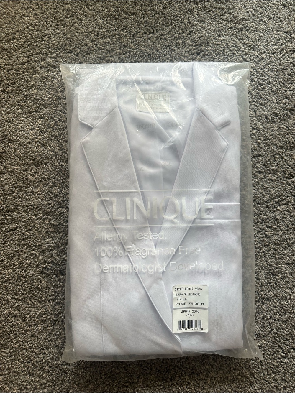 Clinique White Professional Coat Size 6